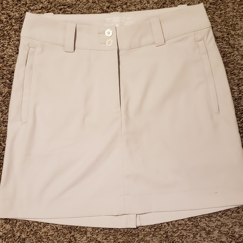 Nike Golf Khaki Skirt Size 4